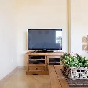 2261-superb On The Beach, On Duquesa Harbour Apartamento